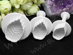 Плунжер 03 Листики классические набор 4*2,5см, 3,5*2см и 2,5*1,5см белый (пластик) (инструменты для моделирования) (3шт.)