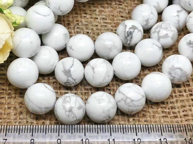 (СКИДКИ!!!) Бусина округлая 12мм Кахолонг белый (камни) (10шт)