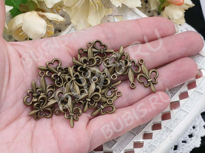 Подвеска Готическая Лилия 04 двусторонняя 22,5*14*1,8мм античная бронза (литьё)