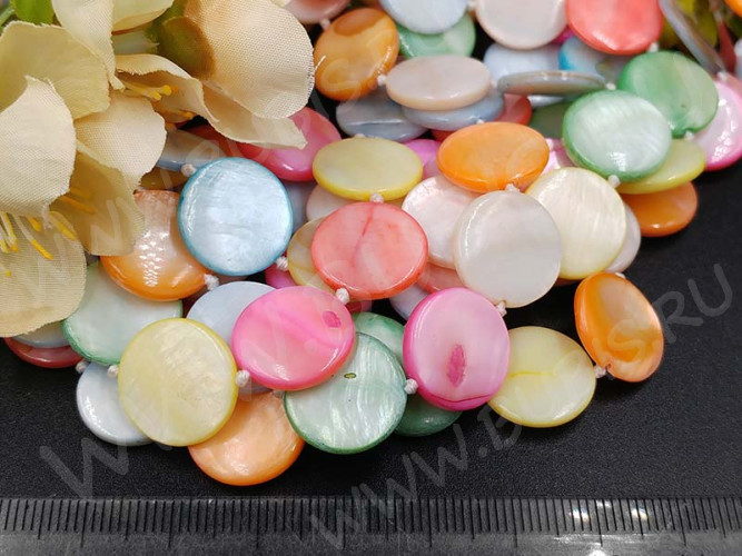 (ОПТ) Бусина Круг 17 перламутр 15*15*3мм яркий МИКС (камни) (перламутр и ракушки) (НИТЬ)