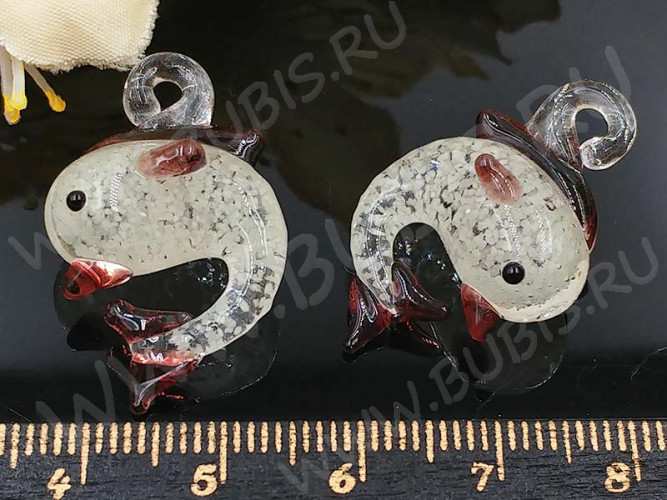 Подвеска Дельфинчик 01 3D светонакопительный 25*21*9,5мм лиловый прозрачный (Lampwork)