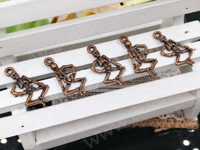 Подвеска Скелетик 02 3D 26*13,5*3,5мм античная медь (литьё)