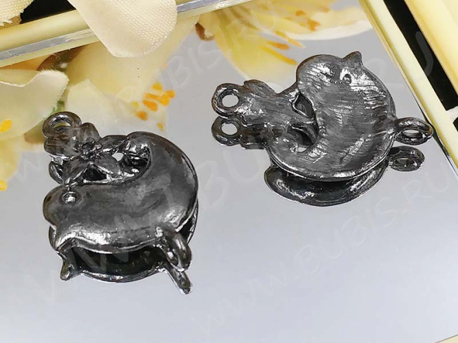 Подвеска Птичка 13 коннектор с цветочком 24*18,5*3мм чёрный никель (литьё)