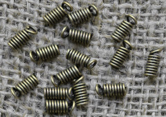 (СКИДКИ!!!) Концевик 010 пружинка 8*3,5*3,5мм античная бронза (Iron) (10шт.)