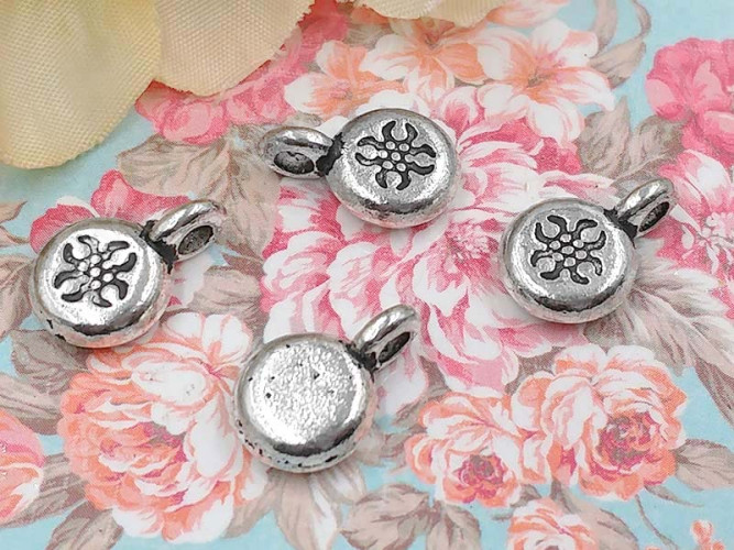 (СКИДКИ!!!) Подвеска Таблетка 01 3D бейл клеевой с узором 12*8*3мм античное серебро (литьё) (10шт.)