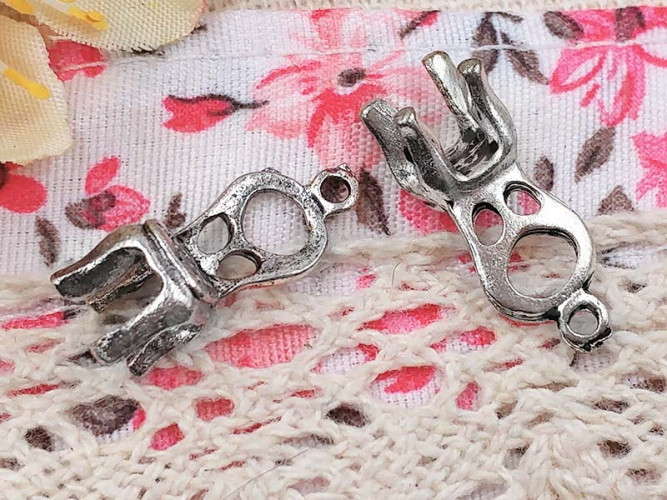 Подвеска Стул 01 3D 17,5*7*6мм античное серебро (литьё)