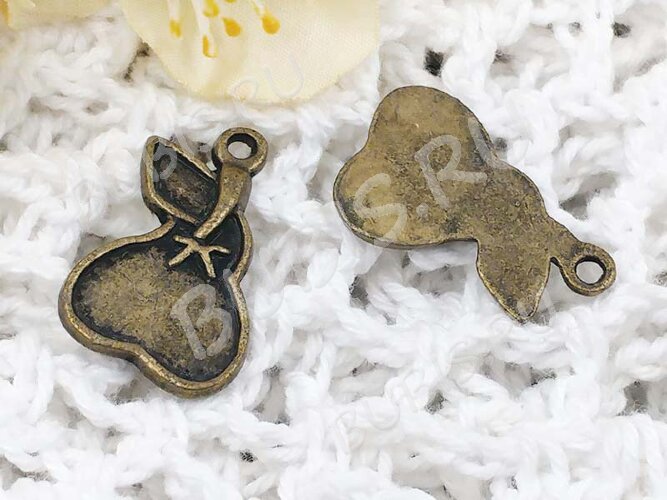 Подвеска Груша 01 21,5*14*2мм античная бронза (литьё)