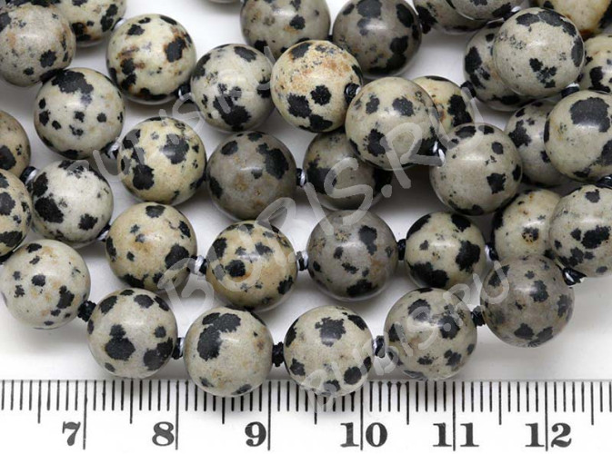 (ОПТ) Бусина округлая 10мм Яшма Далматин (камни) (полуНИТЬ)