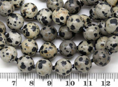 (ОПТ) Бусина округлая 10мм Яшма Далматин (камни) (полуНИТЬ)