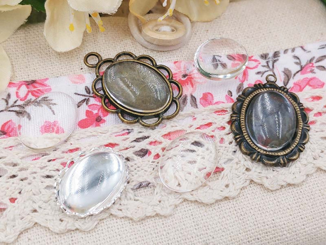 Подвеска-сеттинг Овал 09 (сеттинг 18*13мм) 28,5*20,5*1,5мм античная бронза (Brass)