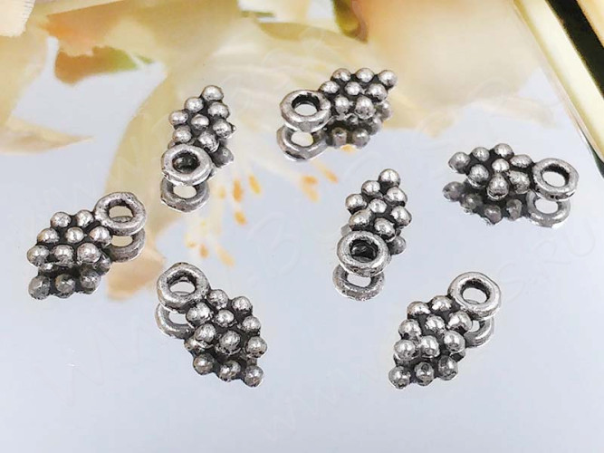 (ОПТ) Подвеска Виноградик 05 двусторонняя 8,5*4,5*1,5мм античное серебро (литьё) (100шт.)