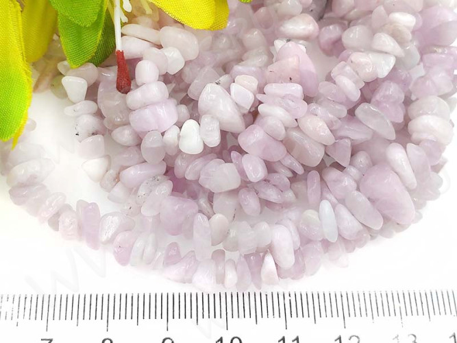 Крошка (галтовка) каменная 174 5-9мм Кунцит натуральный (камни) (нить 43-45см)
