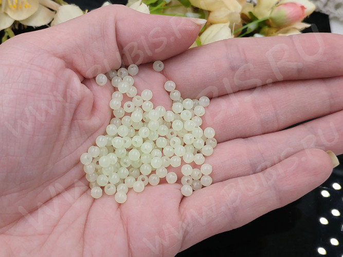 Бусина округлая 57 Шар 4мм СВЕТОНАКОПИТЕЛЬНЫЙ непрозрачный (акрил) (100шт.)