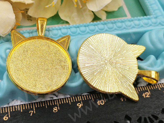 Подвеска-сеттинг Круг 43 Мордочка кошки с сеттингом 25мм 37*27*2,4мм зоолотистая (литьё)