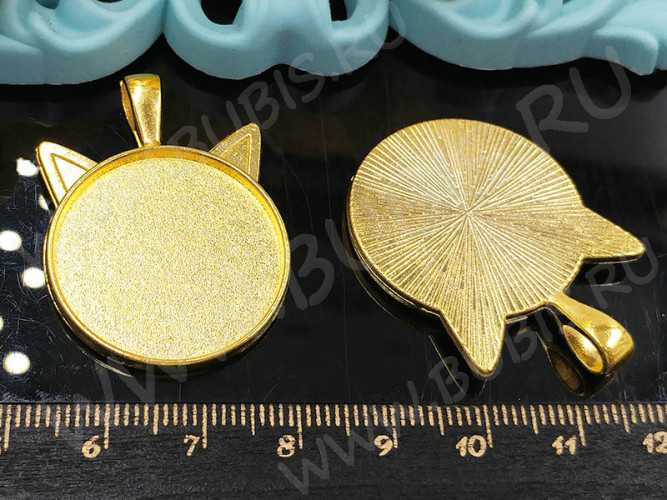 Подвеска-сеттинг Круг 43 Мордочка кошки с сеттингом 25мм 37*27*2,4мм зоолотистая (литьё)