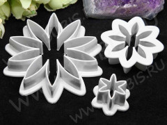 Каттер 02 Хризантемы набор 6*6см, 3,5*3,5см и 2*2см белый (пластик) (инструменты для моделирования) (3шт.)