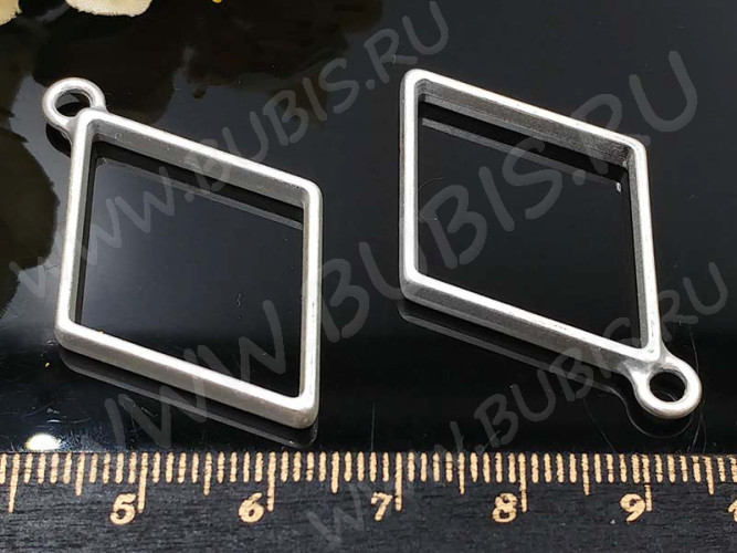 Подвеска Рамка 04 Ромб 40*25,5*3,5мм матовая серебристая (литьё)