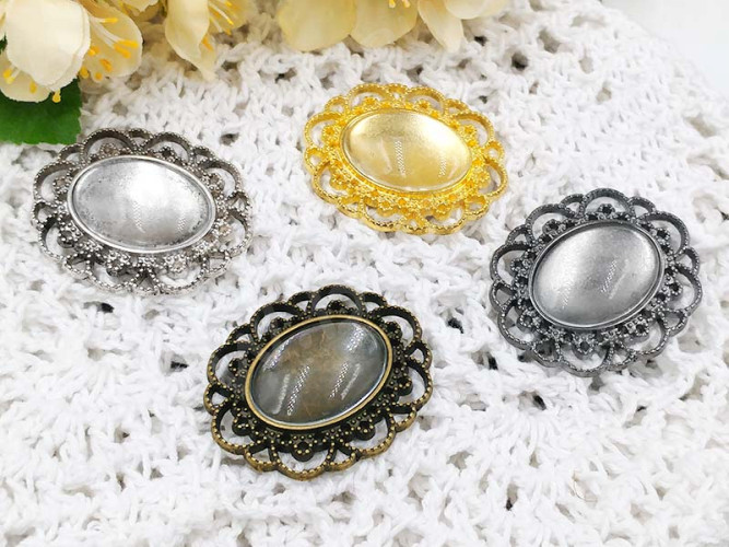 Подвеска-сеттинг Овал 08 (сеттинг 24-25*18мм) 40*35*1,9мм золотистый (литьё)