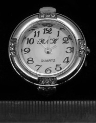 Заготовка для часов 091 округлая 4 петли 31,5*27,8*7,9мм цвет платины и прозрачные стразы (часы)