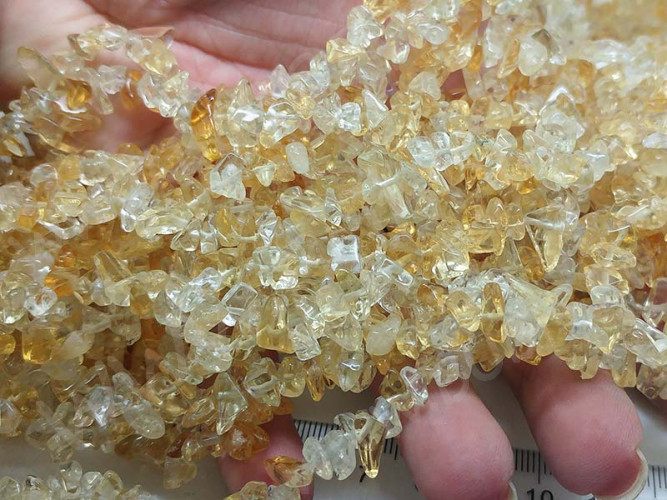 Крошка (галтовка) каменная 109 5-9мм Цитрин натуральный (камни) (нить 45см)