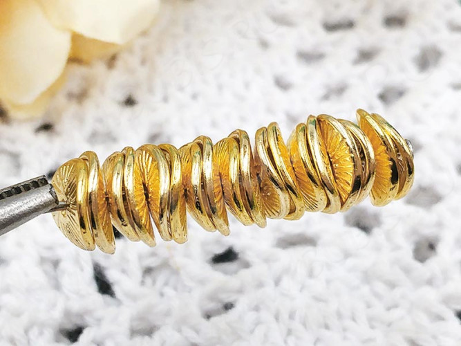 (СКИДКИ!!!) Рондели 048 волнистые 9,5*8,5*2,3мм золотистые (литьё) (10шт.)