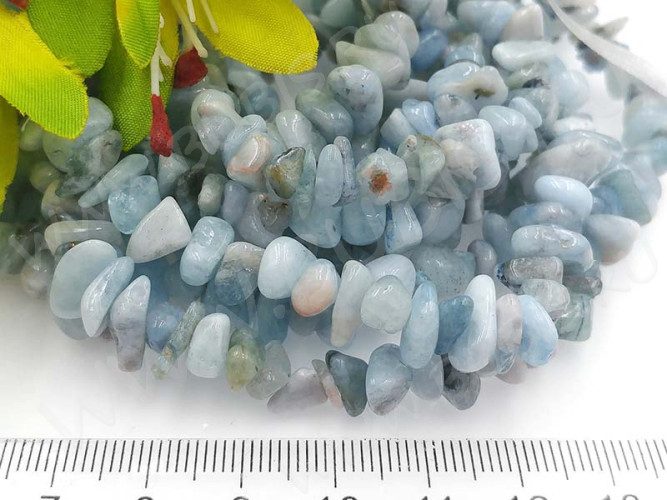 Крошка (галтовка) каменная 179 6-10мм Аквамарин натуральный (камни) (нить 43-45см)
