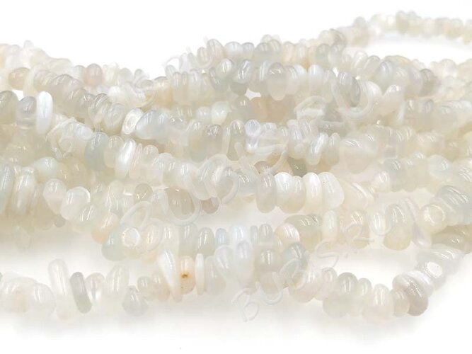 Крошка (галтовка) каменная 180 6-10мм Лунный камень белый натуральный (камни) (нить 43-45см)