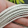 Купить Шнур кожаный 40 натуральный плетёный круглый 3мм белый (1м) с доставкой по России