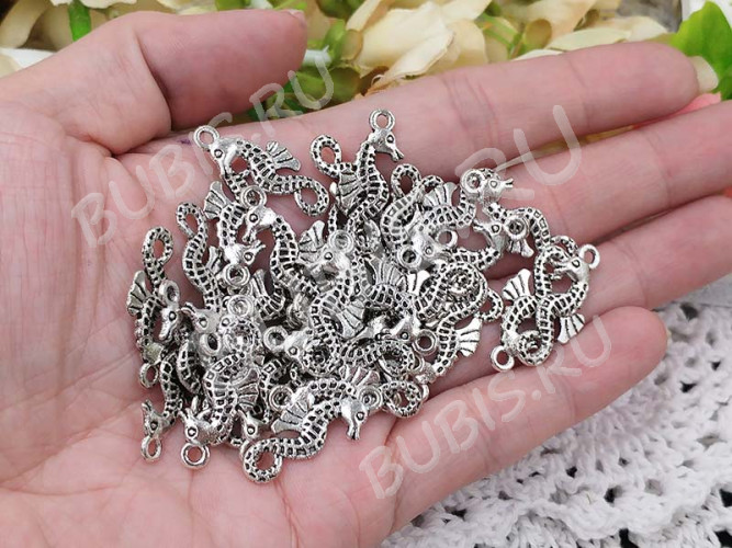 (СКИДКИ!!!) Подвеска Морской конёк 02 3D 26*10*2,5мм античное серебро (литьё) (10шт.)