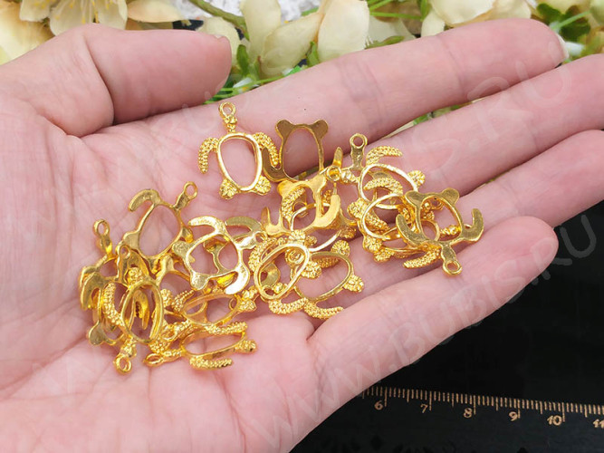 Подвеска Рамка 39 Морская черепашка 21*17,5*2мм золотистая (литьё)