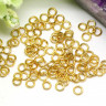 Купить (ОПТ) Колечки обычные 4*0,7мм золотистые (Iron) (100гр) с доставкой по России