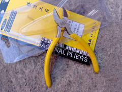 Кусачки 15 Бокорезы 110мм стальные на блистере с жёлтыми ручками (инструменты для бижутерии)