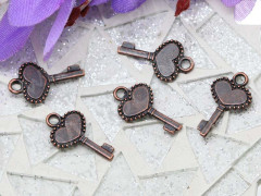 Подвеска Ключик 50 3D с сердечком 17*10*1,5мм античная медь (литьё)