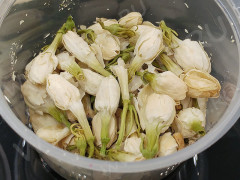 Сухие цветы 06 Бутоны Жасмина в коробочке (натуральные цветы)