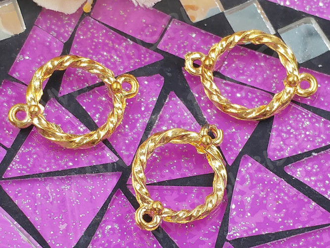 069 Коннектор-кольцо рамка 22*16*1,8мм золотистая (литьё)