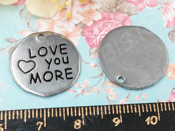 Подвеска Жетон 29 округлый Love you more 19,5*19,5*1,1мм цвет платины (Хирургическая сталь)
