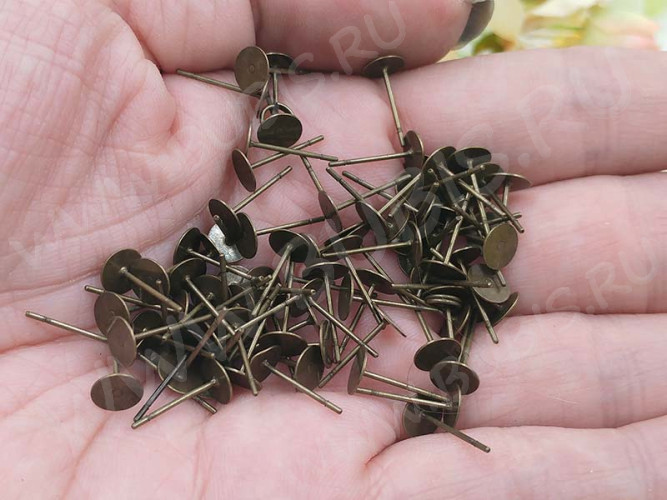 (СКИДКИ!!!) Пуссеты ("гвоздики") №081 с платформой 6мм 12*6*6мм античная бронза (хирургическая сталь+Brass) (10 ПАР)