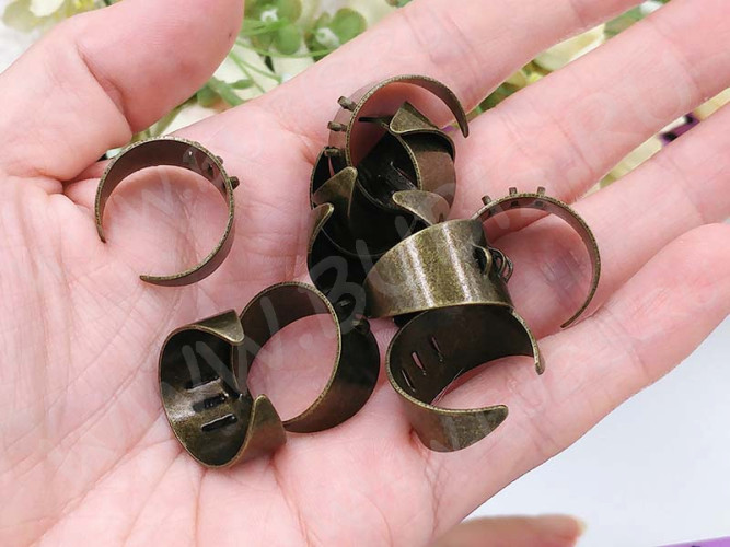 Основа (заготовка) для кольца 107 17мм с 3-мя петельками античная бронза (Brass)