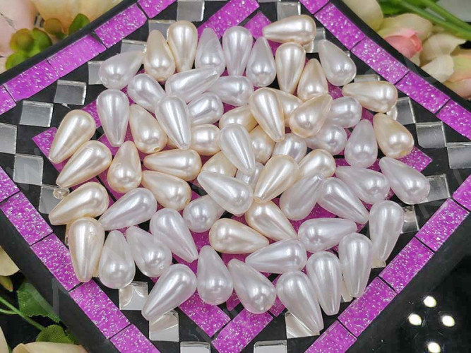 (СКИДКИ!!!) Бусина акриловая Капелька 07 14*8*8мм МИКС белых и айвори жемчужных (акрил) (20шт.)