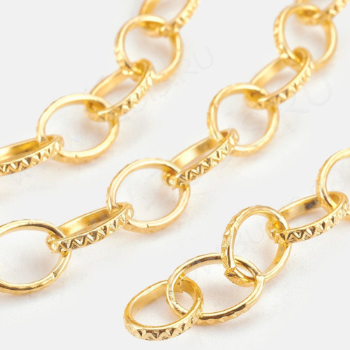 Цепочка I126 с узором звено 8*6мм золотистая (Iron) (50см)