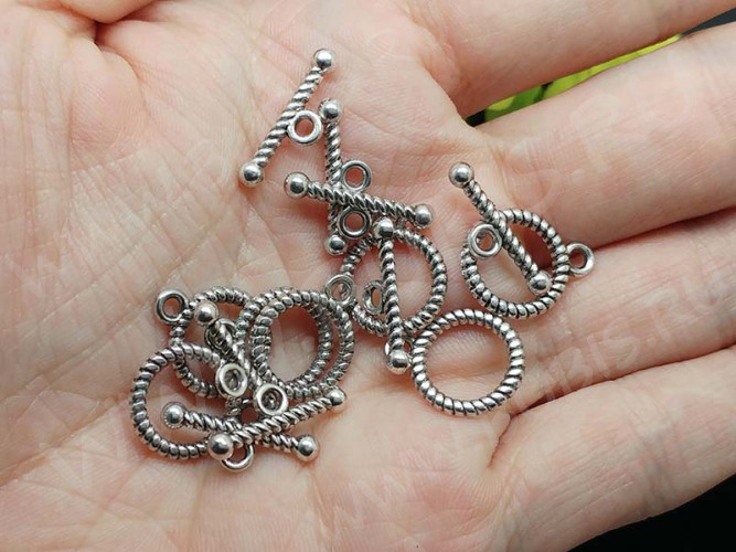 054 Тоггл средний витой тонкий 16*13мм и 18*6мм античное серебро (литьё)