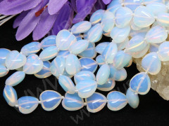 Бусина каменная Сердце 05 12*12*7мм Лунный камень синт. (Опалит) (камни)