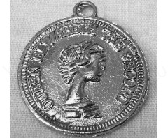 Подвеска акриловая Монета 01 Елизавета вторая 18*15*1,2мм античное серебро непрозрачный (акрил)