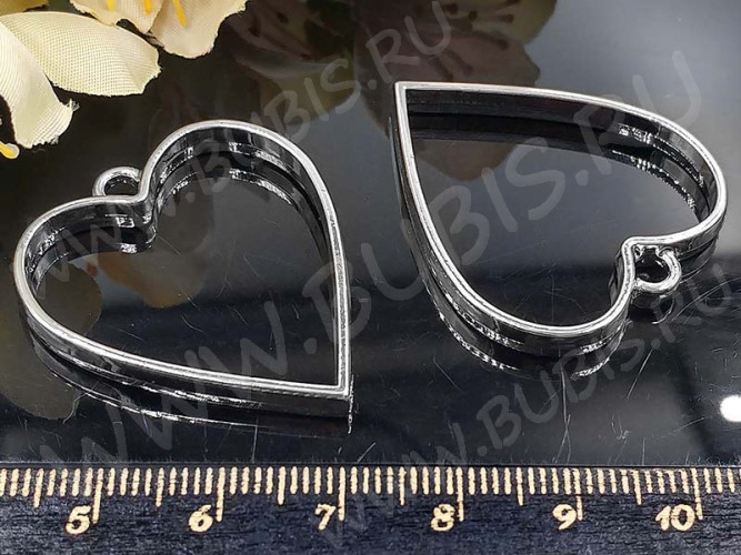 Подвеска Рамка 09 Сердце 34*30*3,7мм цвет платины (литьё)