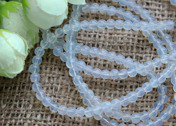 (ОПТ) Бусина округлая 4мм Лунный камень синт. (Опалит) (камни) (НИТЬ)