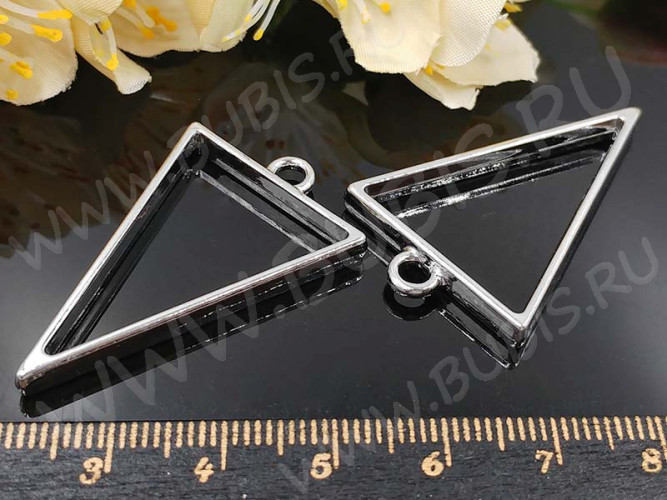 Подвеска Рамка 10 Треугольник 39*25*3,5мм цвет платины (литьё)