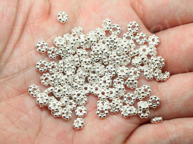Рондели 040 Дейзи 4*4*1мм серебристые (литьё) (20шт.)