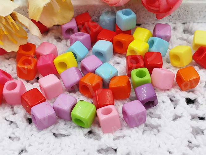 Бусина акриловая Кубик 13 МИКС 7*7*7мм непрозрачный (акрил)(50шт)