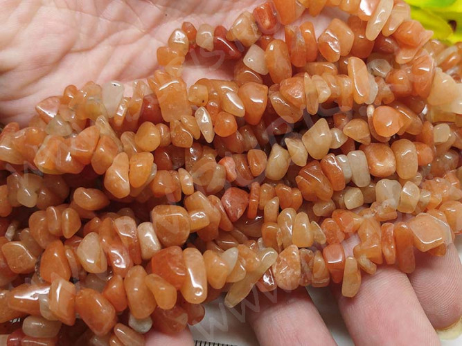 Крошка (галтовка) каменная 232 5-9мм Авантюрин жёлтый натуральный (камни) (длинная нить прим. 80см)