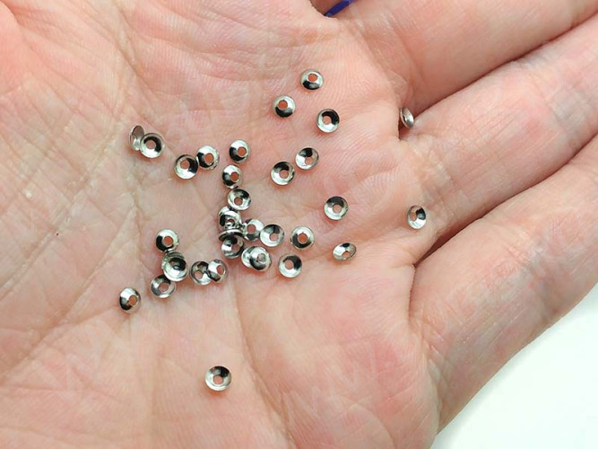 Шапочка тонкая 097 простая 30 малыши 3*3*0,9мм цвет платины (Milano LUX) (Brass) (50шт.)